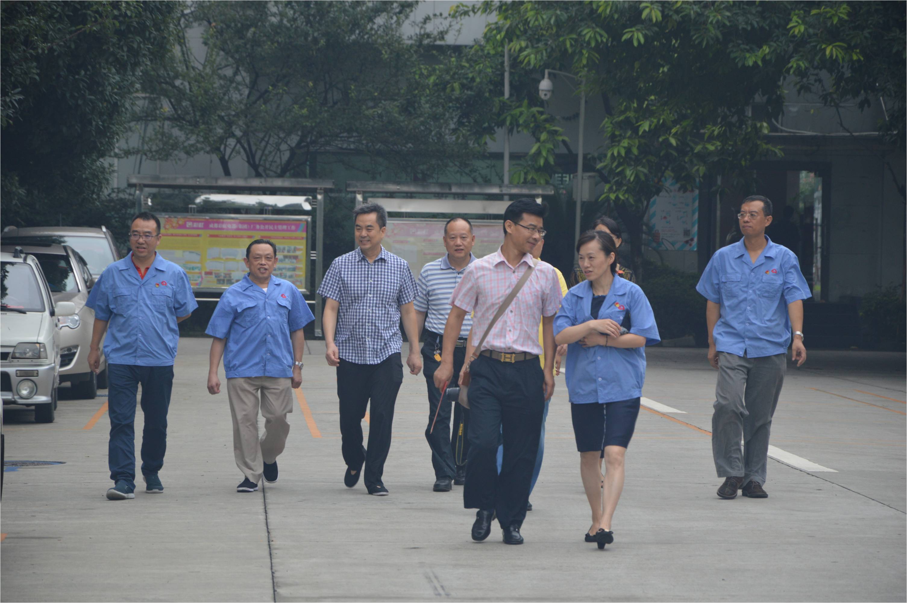 成都市总工会2016年夏季关爱PG电子职工送清凉